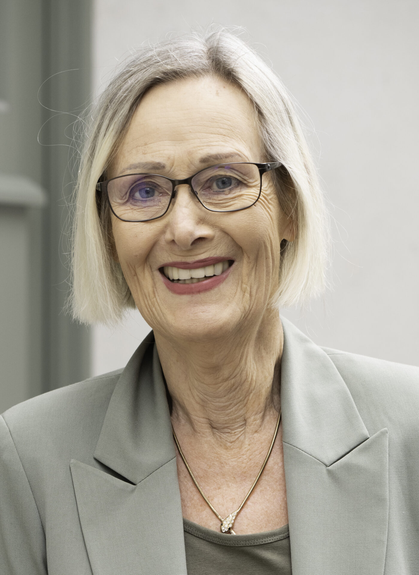 Dr. Eva Wlodarek